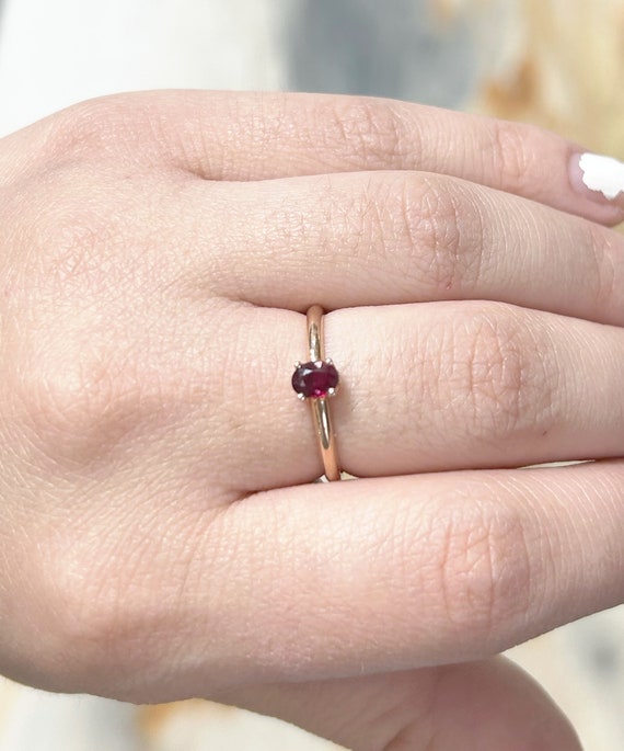 14K Rose Gold and Ruby Solitaire Ring - Minimalis… - image 2