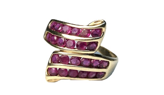 Vintage 14K Gold Ruby Ring: 1.5ctw July Birthston… - image 5