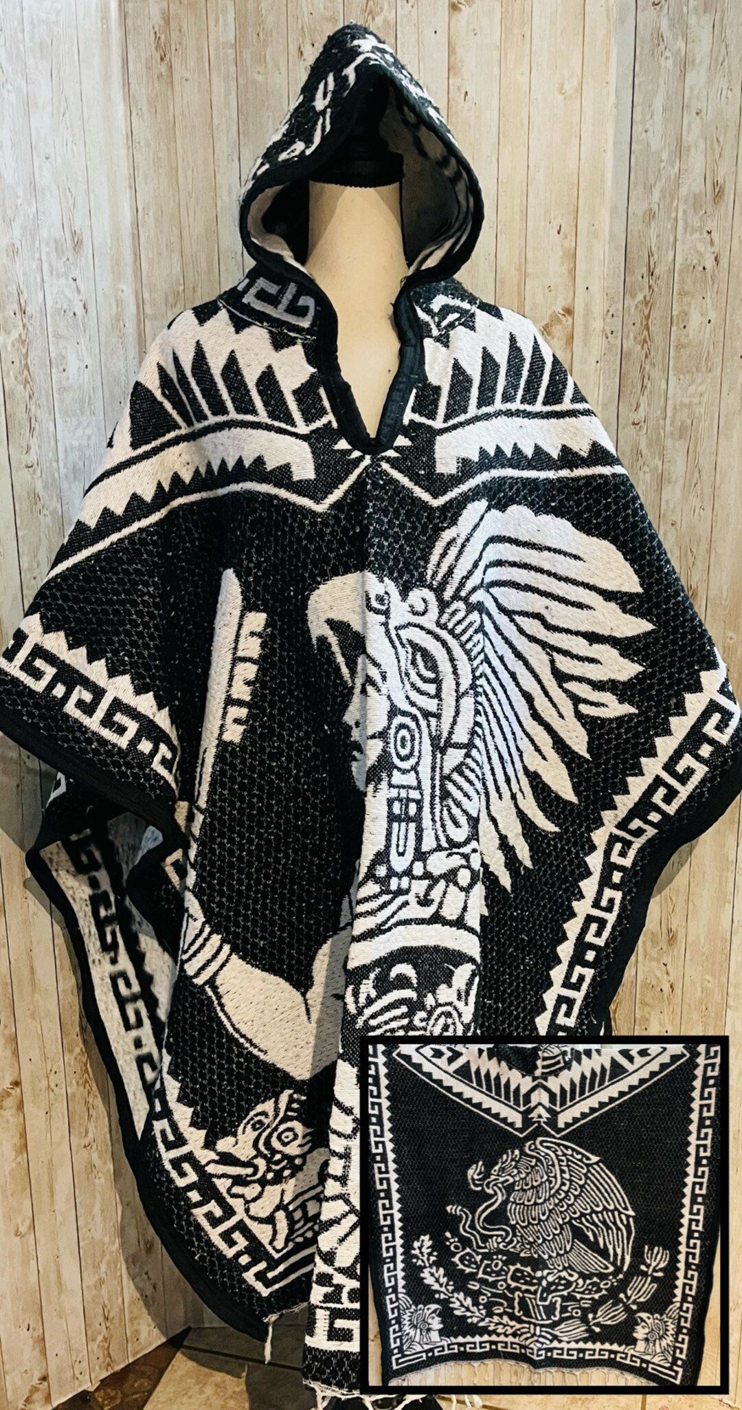 Poncho Calendario Azteca Con Guerrero Azteca Double Sided Aztec ...