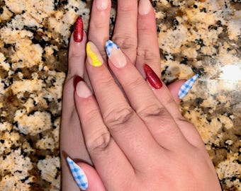 Wizard of Oz - Dorothy Press on Nails