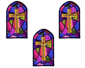 Naszywki z krzyżem witrażowym w kolorze złotym (opakowanie 3 szt.) Aplikacja do prasowania z motywem religijnym