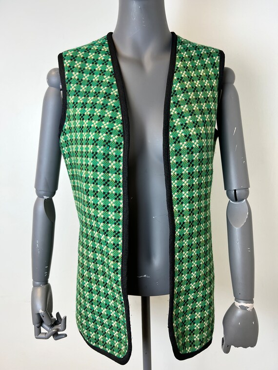 1960s Ladies, Welsh Wool Tapestry, Waistcoat/gilet Gem