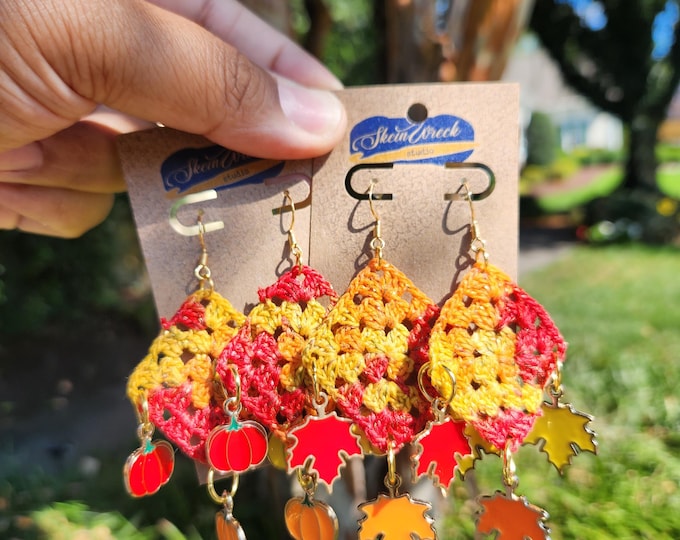 Granny Falling Leaves Crochet Earring