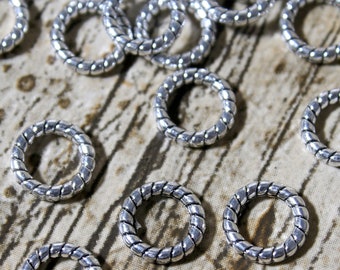 10 x Silver Tone Circle Rope Charms, Fabricación de joyas, Suministros de artesanía, Amuletos de metal, Amuletos, Hallazgos de joyería, Colgante