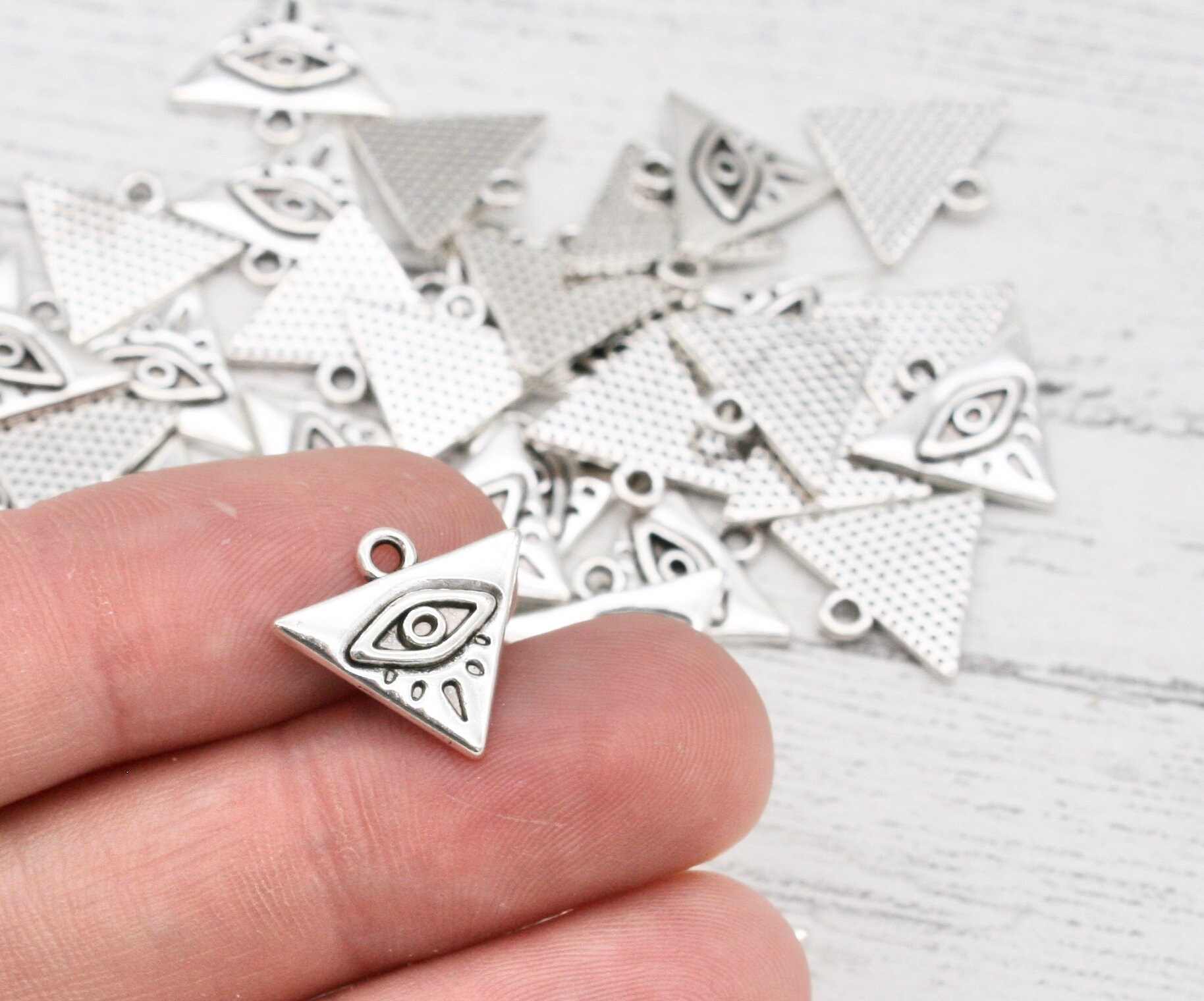 10 X Silver Tone Triangle Eye Charms Evil Eye Charms Etsy UK