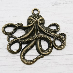 1 x Bronze Octopus Charm, Jewellery Making, Bracelet Charms, Pendant Charms, Charm, Metal Charms