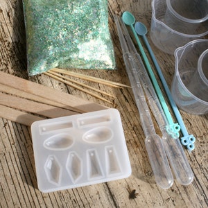 Silicone Jewellery Making Resin Kit Mixing Bundle, Resin Mould kit, Craft Supplies kit, Art, Resin Art Kit, Resin Kit, Mold, Mould, Glitter