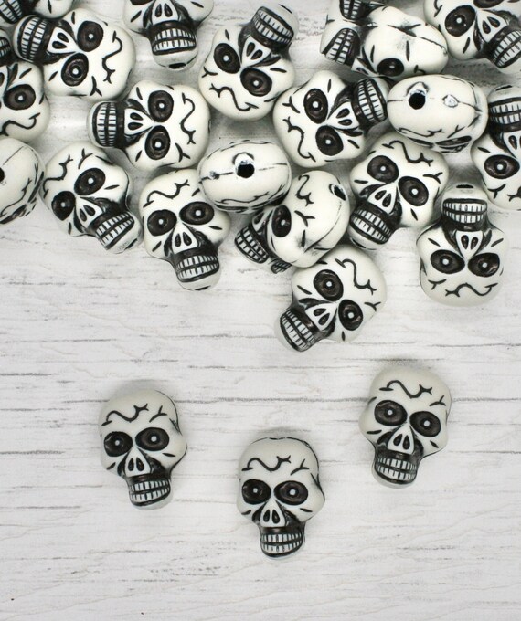 Skull charms for jewellery on sale making