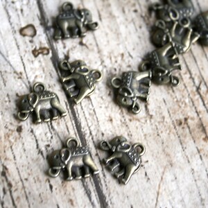 10 x bronzen olifant charms, sieraden maken, craft supplies, metalen bedels, charmes, sieraden bevindingen, hanger
