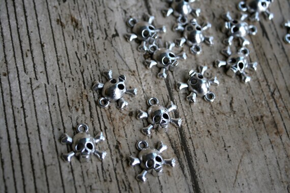 10x Small Snowflake Charms for Bracelet Necklace Pendant Earring Making  Supplies