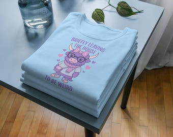 Pastel Highland Cow T-Shirt – “Briefly Leaving the House to Be Weird” | Funny Graphic Tee, Cute Animal Shirt, Gift for Cow Lovers