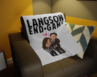Langson End Game Fleece Blanket _ SVU Olivia Benson and Trevor Langan Throw, Kawaii Fan Gift, Soft Cozy Law & Order Blanket