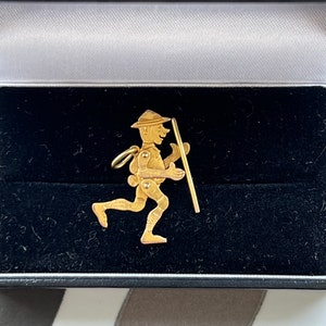 9ct Gold Antique Articulated Scout Character Charm Pendant