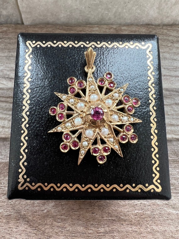 Vintage 9ct Gold Ruby & Seed Pearl Pendant - image 5