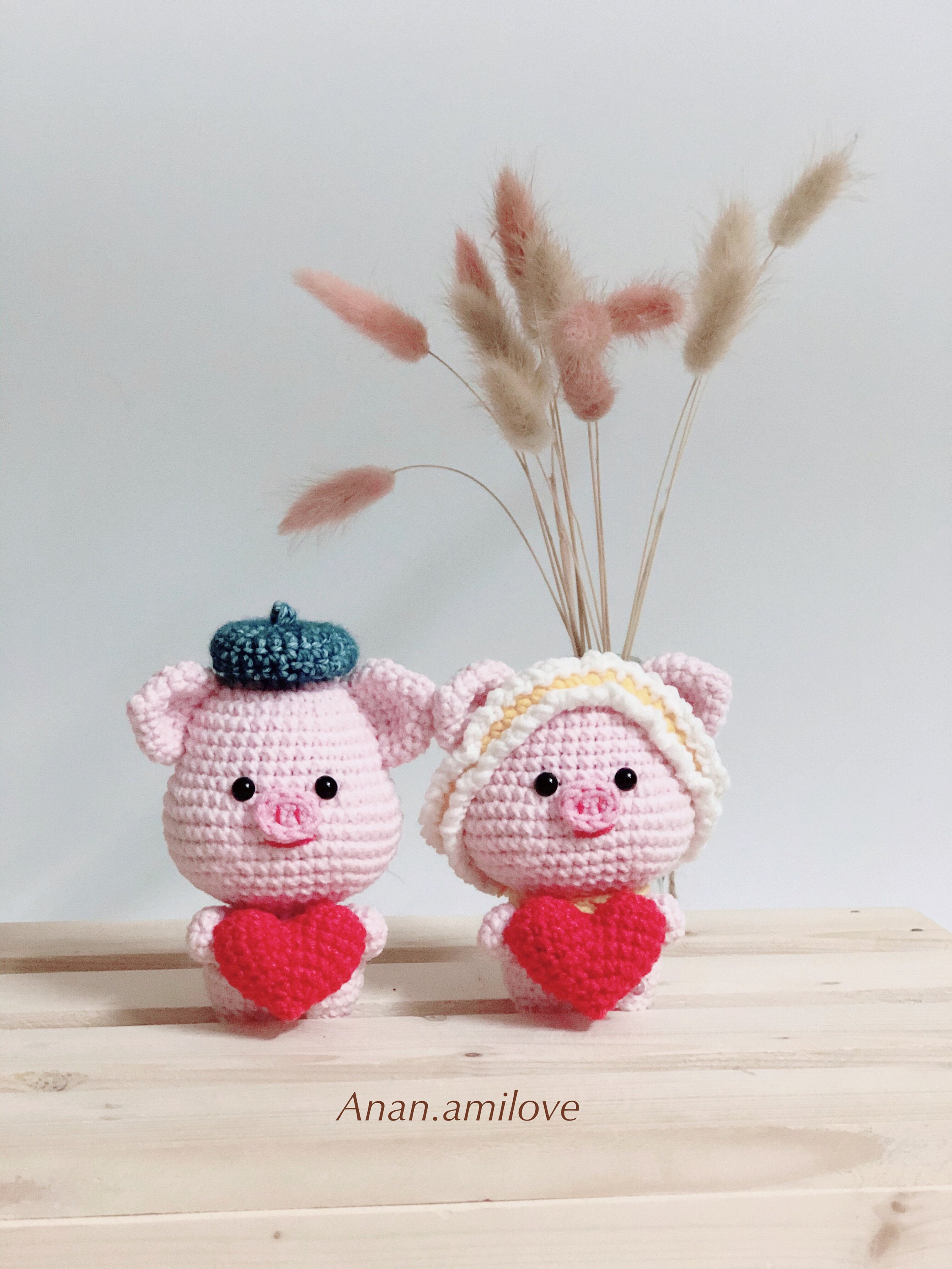PATTERN - Crochet Keychain Cute Pig in English / Español - Etsy