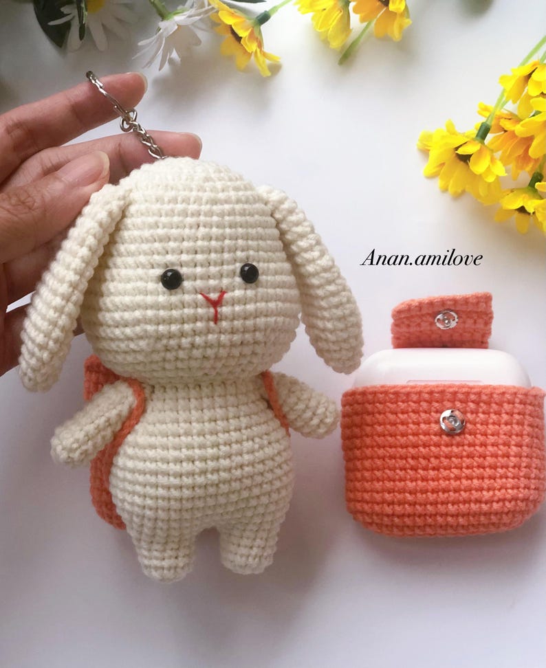 PATRONES 3 en 1: Patrón de funda para AirPods de crochet con conejito, Pooh y cerdito (archivo PDF) imagen 4