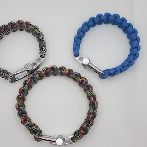 Adjustable Paracord Bracelets