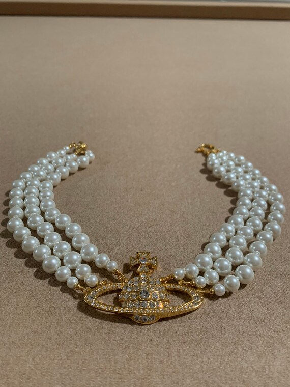 Vivienne Westwood Triple Pearl Gold 