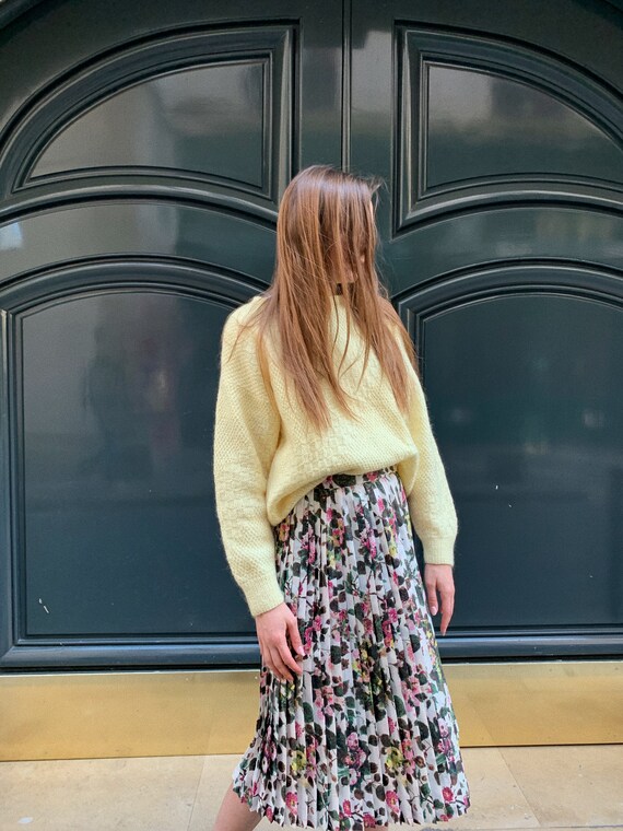 Vintage Knit Sweater @ Medowski Vintage