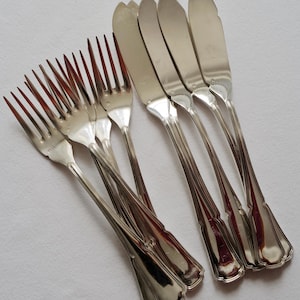 French vintage silver plated fish forks & knives set for 5. Easter gift @ Medowski Paris