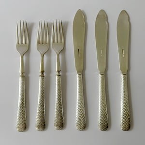Vintage Elkington & Co Silver Plated Fish Cutlery Set - Made in England