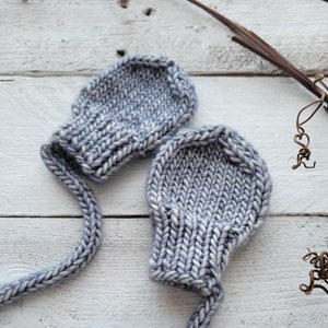 Baby Mittens / Infant Scratch Mittens / Baby Shower Gift / Newborn Mitts / Protective Baby Mitts