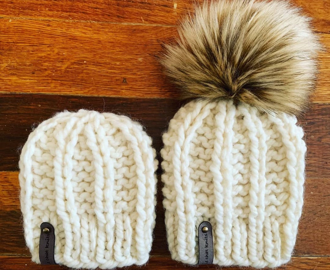 KNITTING PATTERN / Super Chunky Knit Hat Pattern / Links in Etsy