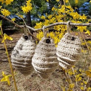 Fake Wasp Nest Crochet Faux Hornet Nest Natural Repellent Handmade Decoy Wasp Nest Deterrent Natural Home Decor For PorchPatio