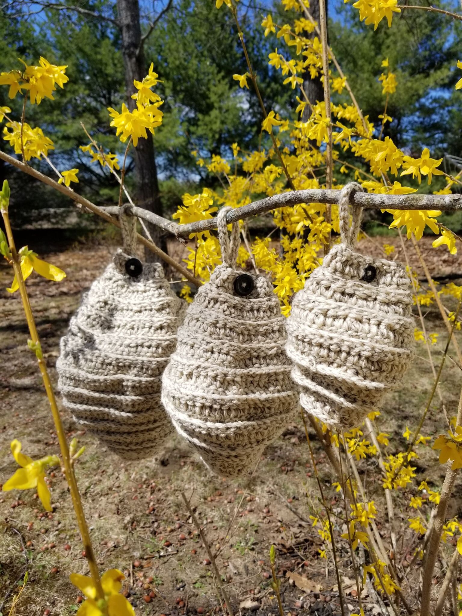 Fake Wasp Nest Decoys - 2 Pack Realistic Hornet Deterrent For Garden & Outdoor Areas
