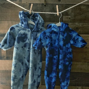 Niebieski Tie Dye Fleece Baby Bunting/Kombinezon dla malucha/małego dziecka/Polarowy kombinezon/Kombinezon