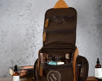 Personalized Full Grain Leather Hanging Toiletry Bag, Dopp Kit