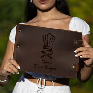 Handmade Leather Recipe Book, Customizable Family Cookbook for Preserving Recipes, Writing Notes and Adding Photos, Christmas Gifts for Mom