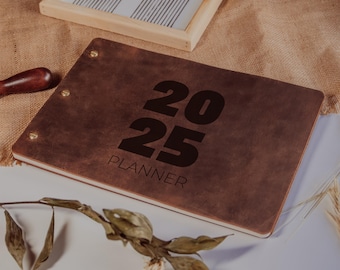 Handcrafted Leather Personalized 2025 Planner, Personalized Business Agenda for Professionals, Perfect Corporate Gift or Office Organizer