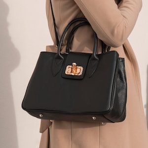 Damen Umhängetasche, elegante Tasche aus echtem Leder mit Reissverschluss,  Handtasche Edel, hochwertig, made in Italy, viele Fächer