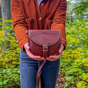 Sac à main crossbody JENE, sac à bandoulière, sac à main en cuir, sac en cuir véritable pour femme, Lifetime Leather, marron, sac à bandoulière, petit sac