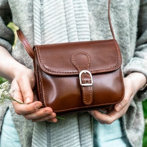 Mini handbag "Mila", shoulder bag, leather handbag, women's satchel bag, genuine leather, Lifetime Leather, brown, shoulder bag, small bag