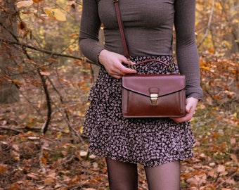 Leather shoulder bag "Cira", handmade, women's leather handbag, real leather, satchel bag, messenger bag with flap in leather brown