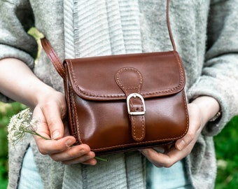 Mini handbag "Mila", shoulder bag, leather handbag, women's satchel bag, genuine leather, Lifetime Leather, brown, shoulder bag, small bag
