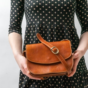Satchel Bag Cara, Shoulder Bag, Leather Handbag, Leather Handbag, Genuine Leather, Lifetime Leather, Brown, Shoulder Bag, Bag Medium image 8