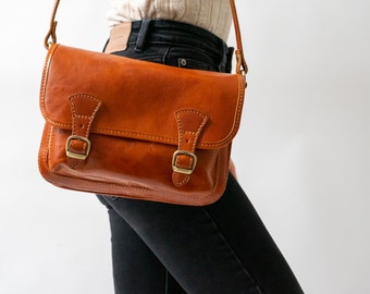 Brown genuine leather shoulder bag "Ava", handmade, leather handbag women, robust, minimalist bag, leather handbag satchel bag