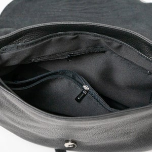 Shoulder bag tassel bag Ila made of genuine leather, flap bag, bag with zip flap, black, women's handbag, satchel bag image 8