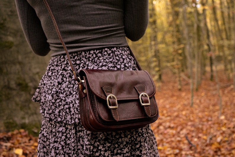 Shoulder bag made of sturdy leather Lora, handmade, leather handbag ladies, genuine leather, Satchel Bag, Messenger Bag. medium-sized, dark brown image 9