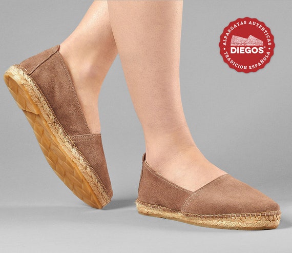 Flat Espadrille in Front of Camel Color Sewn by Hand in Rioja