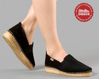 Classic black suede espadrilles with low sole - hand-sewn in Rioja, Spain, Alpargata for women. DIEGOS collection®, espardenya