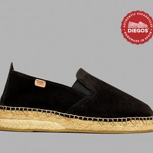 Classic black suede espadrilles with low sole hand-sewn in Rioja, Spain, Alpargata for women. DIEGOS collection®, espardenya image 4