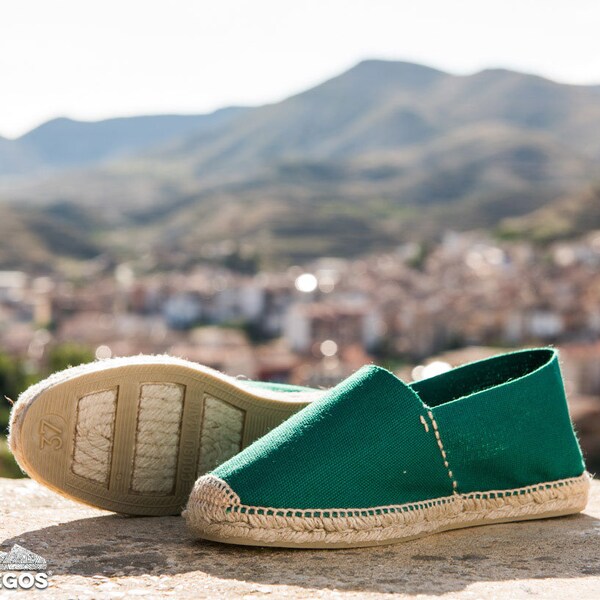 Green espadrilles for women| hand-sewn in Rioja, Spain | Authentic Spanish espardenya | Summer shoe | Alpargatero