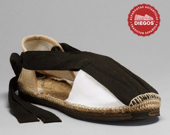 Military espadrilles for men | Traditional model with recycled tire sole, sewn by hand in La Rioja, Spain | Vintage shoe