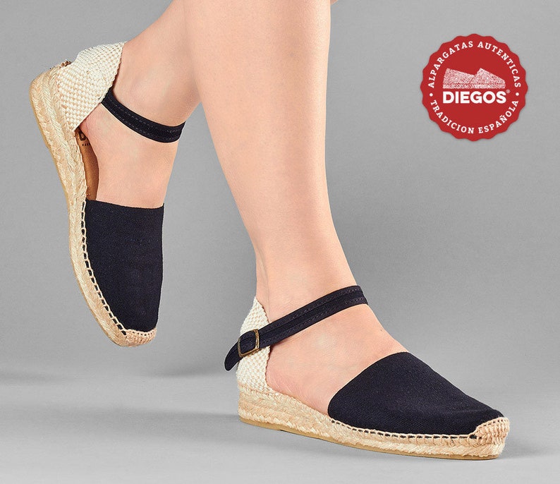 Espadrilles Carmen black with bows and low heel for women, traditional espadrilles and hand-sewn in Rioja, Spain DIEGOS® Con pulsera