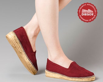 Burgundy espadrille of herringbone and with low heel for women - Traditional and hand-sewn espadrilles in Rioja, Spain - DIEGOS Collection®
