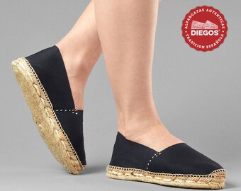 Original espadrille without rubber on the sole, sewn by hand in La Rioja, Spain | DIEGOS® | Collection the authentic black espardenya